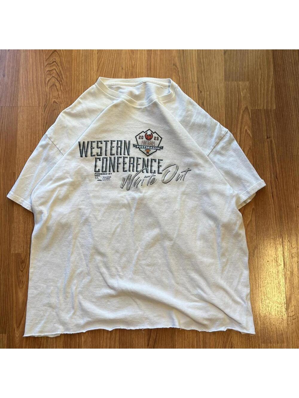 Vintage cropped white graphic tee | size L